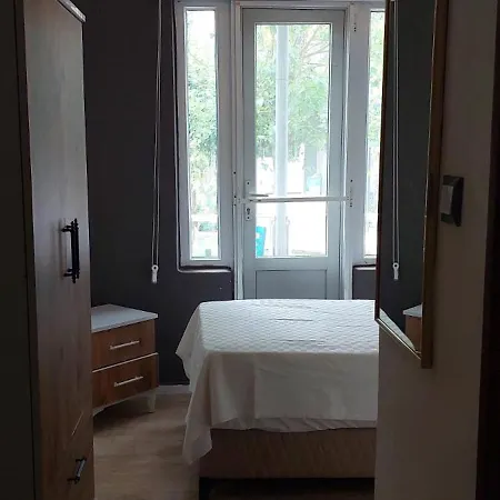 Haluk Hotel *